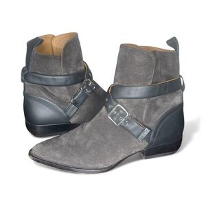 Chloe Rylee Buckle Suede Ankle Boots Size 10.5